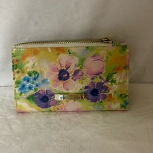 Boutique Blurred Floral Women's Wallet with card holders